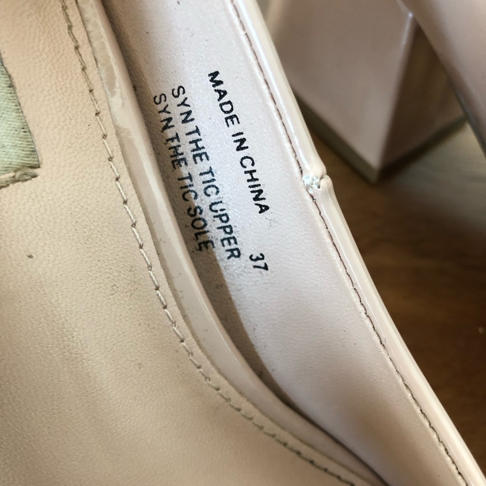 Heels🩰 - Picture 4 of 5